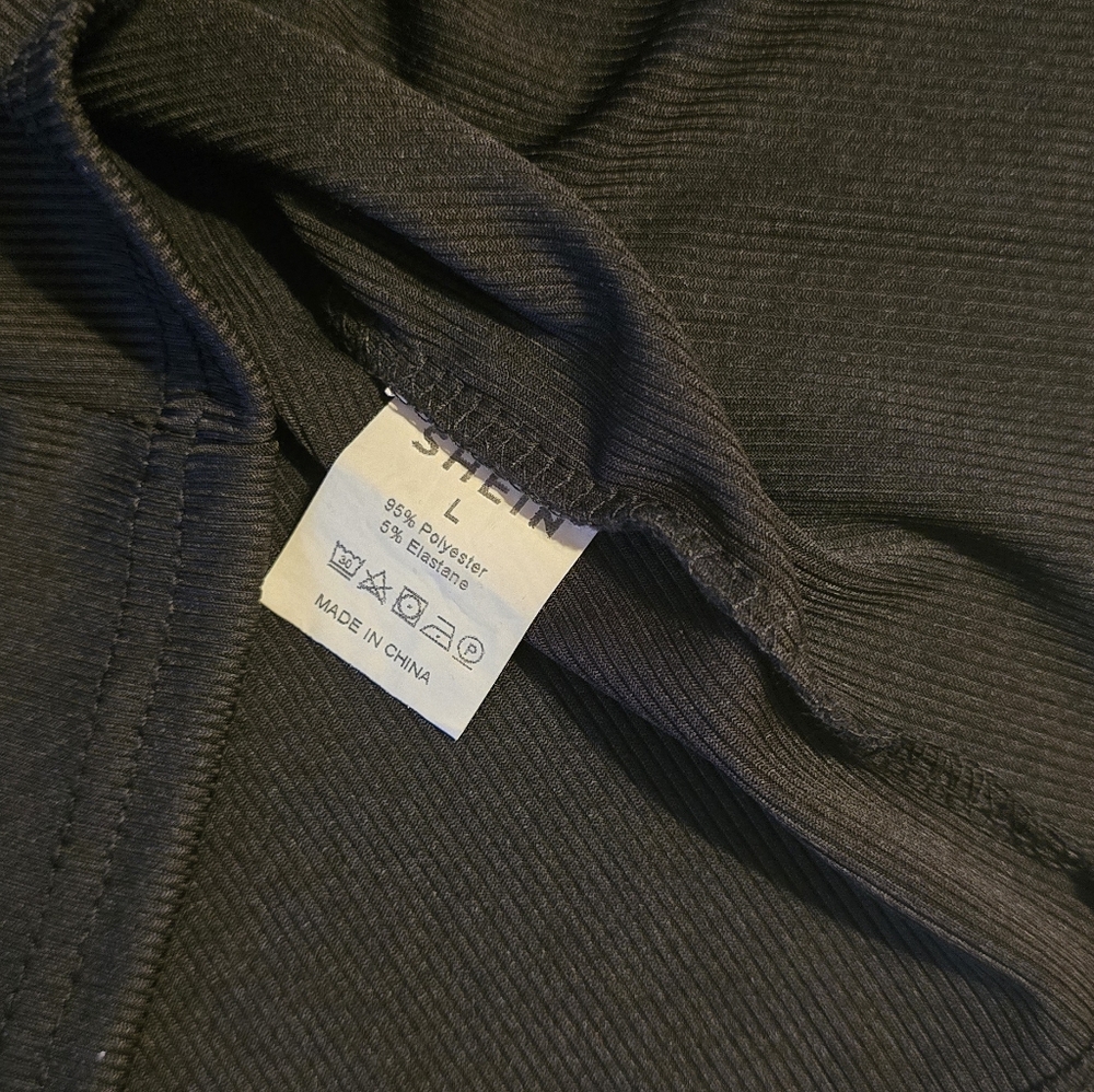 SHEIN Black Ribbed Tank Top - Picture 5 of 5